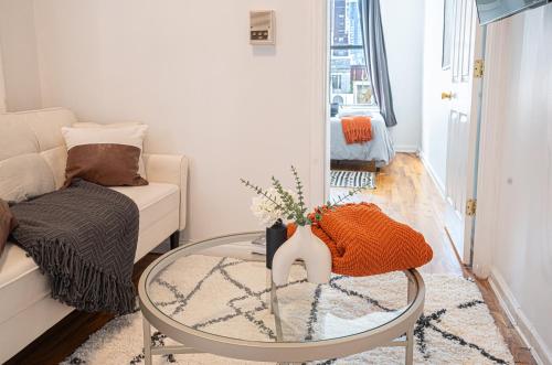 Chic 2BD Upper East Side Retreat, Nowy Jork (zdjęcie 3)