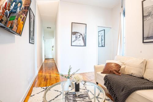Chic 2BD Upper East Side Retreat, Nowy Jork (zdjęcie 9)