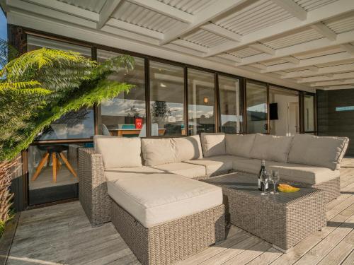 Fun at Whangamata - Whangamata Holiday Home, Whangamata (foto 7)