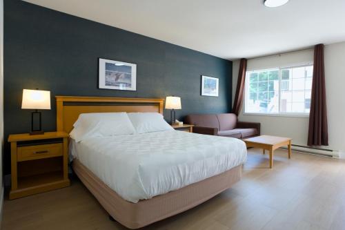 Deluxe Queen Room - Ground Floor