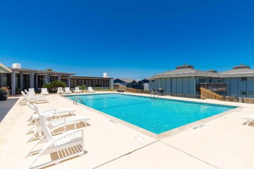 Ocean Views - Sleeps 6 Resort Pool in Port Aransas (TX)