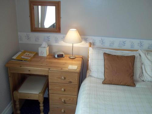 Double Room image 7