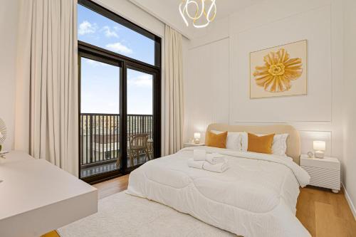 GV Holiday Homes DXB - Cozy 2BR Apartment in Town Square Dubai, Dubai (photo 6)