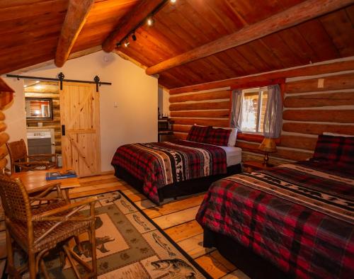 Crooked Creek Guest Ranch - image 9