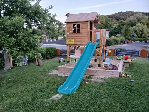 Gästehaus Auszeit (Gastehaus Auszeit) in 溫特拉姆