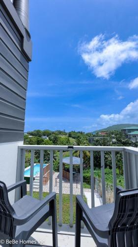 Aquoia Luxe Suite - 10min from UVF Airport in Vieux Fort