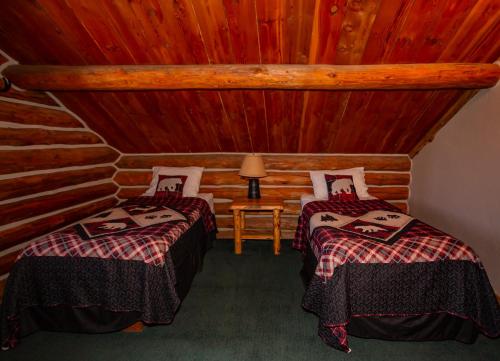 Crooked Creek Guest Ranch - main image