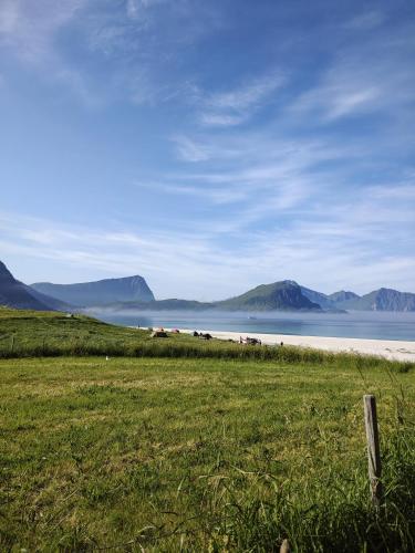 Surrounding environment, 2 Houses & A Barn Double Room in Leknes