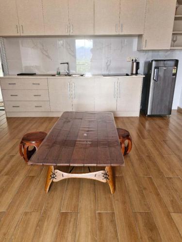 Private Room in Luxury Villa Pool Access in Naisoso Sziget