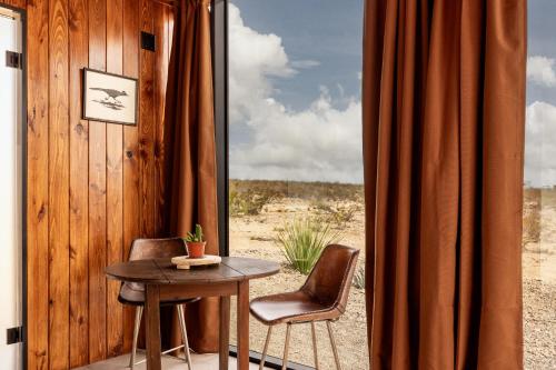 Ghost House at Ghost Town Casitas in Terlingua (Texas)