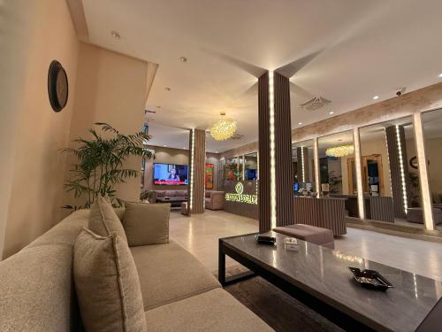 sala de TV, Shelton Legacy Peshawar in Peshawar