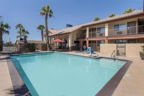 Best Western Desert Winds - image 12