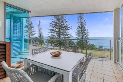 Dwell 23, Oceanfront Apartment, Bargara (foto 2)