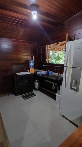 Casa de madeira A 6km de Guaramiranga in Pacoti