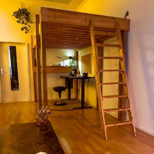 Bright & Spacious Room in shared flat in Friedrichshain, Berlín (foto 6)