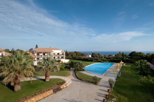 Luzmar Villas - image 12