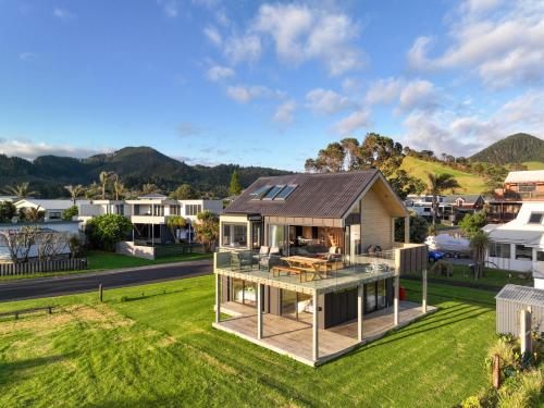 Beachfront House at Whiritoa, Coromandel in Whangamata