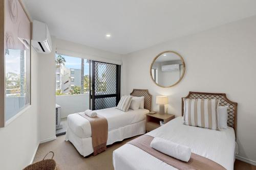 11 St Tropez, Noosa Heads (photo 8)