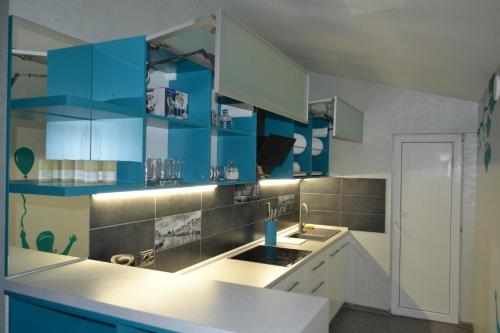 廚房, Гостевои дом Лазурныи in 薩托卡