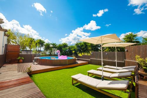 Luxe villa for 8 - Private Pool -AC -BBQ Area - Patio - 160Mbps - Olives - Palm - vineyard