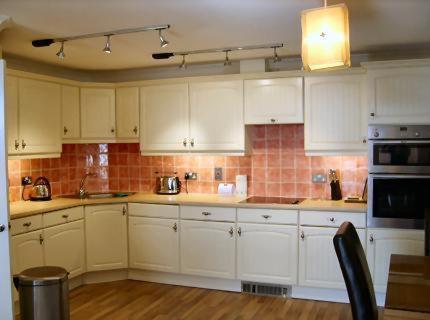 Sea Breeze Apartment - image 2