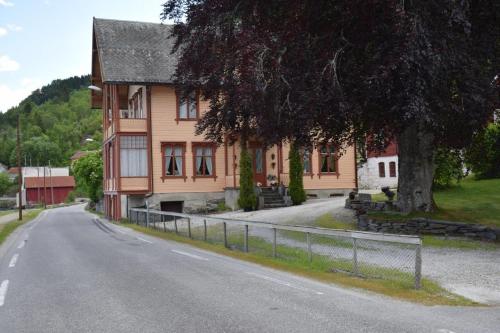Døsen Gård - image 4