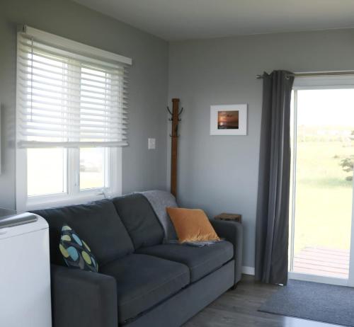 Coastal Charm Beach Nearby - Chalet Poirier in Avromezona (QC)
