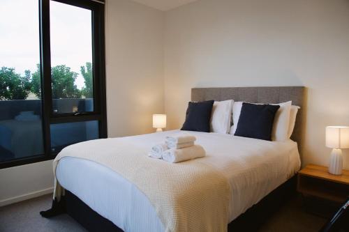 Signature Suite - 2BR 2Bath Stay in 艾凡赫