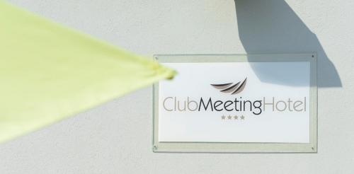 Club Meeting Hotel