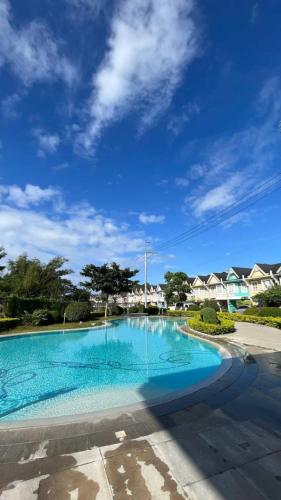 Exterior view of PonteFino Prime Batangas City Staycation