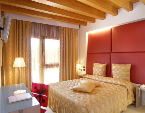 1 queen bed