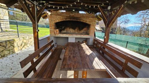 Iekārtas, Holiday Home Monte Fabula with Jacuzzi, Sauna and Backyard in Tomići Vrbovsko