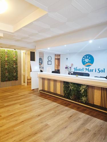 Hotel Mar i Sol in كوستا برافا ي ماريسمى