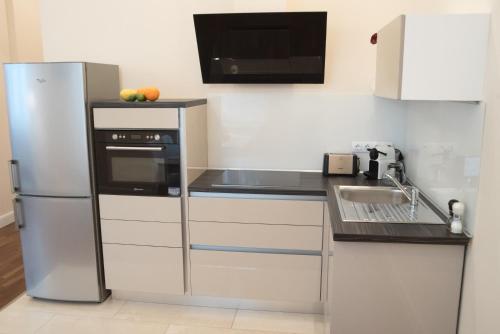 Anna Apartment - image 9