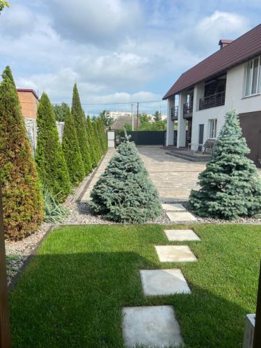 вулиця 8-го Березня Апартаменты