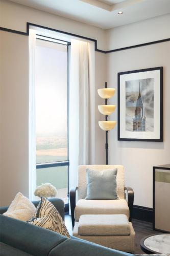 Two-Bedroom Apartment with King Bed image 10