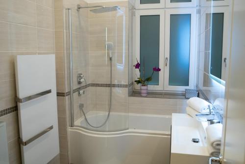 Anna Apartment - image 7