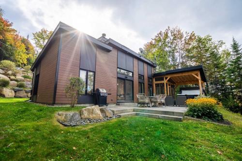 Spa and Sauna - Le Van Gogh in Chertsey (QC)