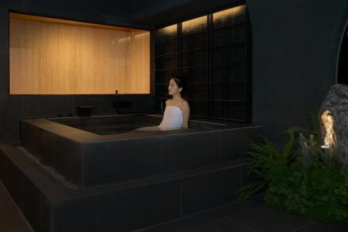 Cave Ryokan Hotel by Anook Sungshin Women's University, Seúl