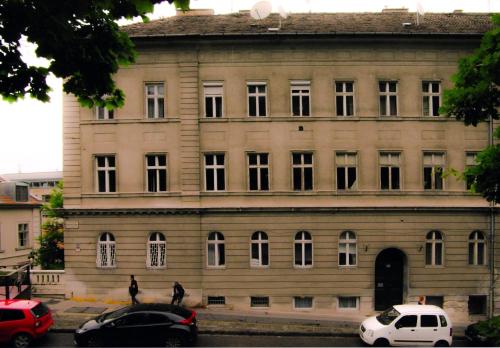 Balance Green Door 7 Budapest Price Address Reviews