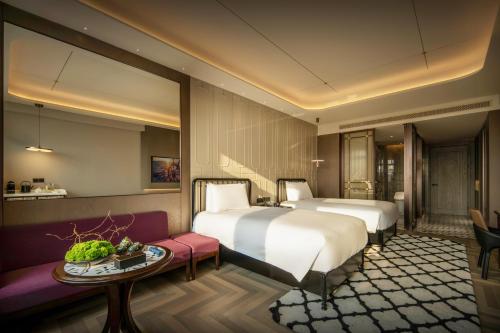 Xiamen Lujiang Harbourview Hotel-panoramic sea views over Gulangyu – Xiamen, AL