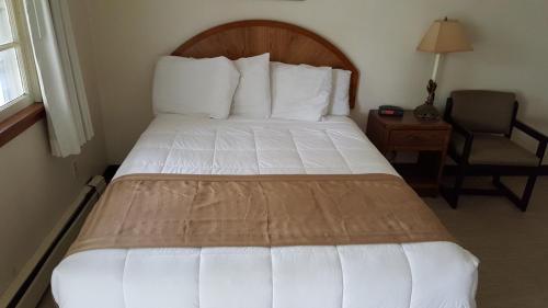 Budget Host Inn