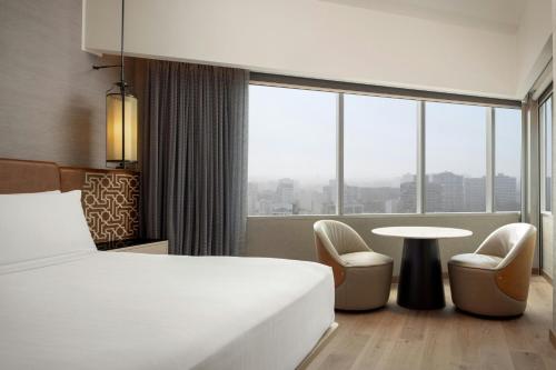 Prime Ocean View, Guest room, 1 King Bed image 7