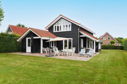 The Black House - Luxurious Holiday Villa Zeewolde - Amsterdam