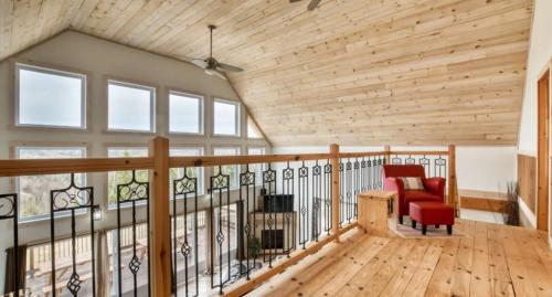 Spa and Mountain - Chalet du Verseau in Saint-Damien (QC)
