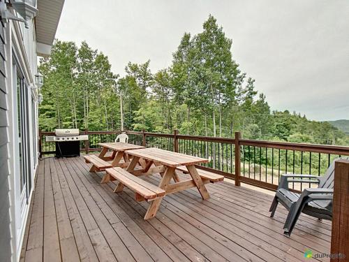 Spa and Mountain - Chalet du Verseau in Saint-Damien (QC)
