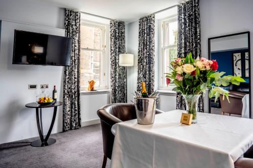 Facilities, Colessio in Stirling