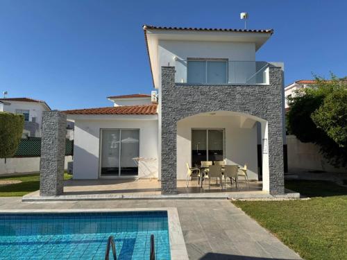 Diamond Villas - image 2