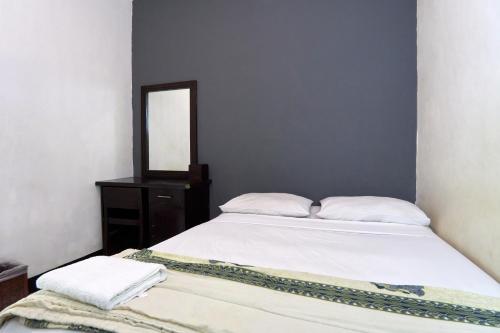 1 queen bed