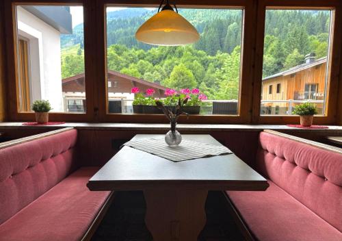 ห้องอาหาร, Pension Auwirt Saalbach in ซาลบาค